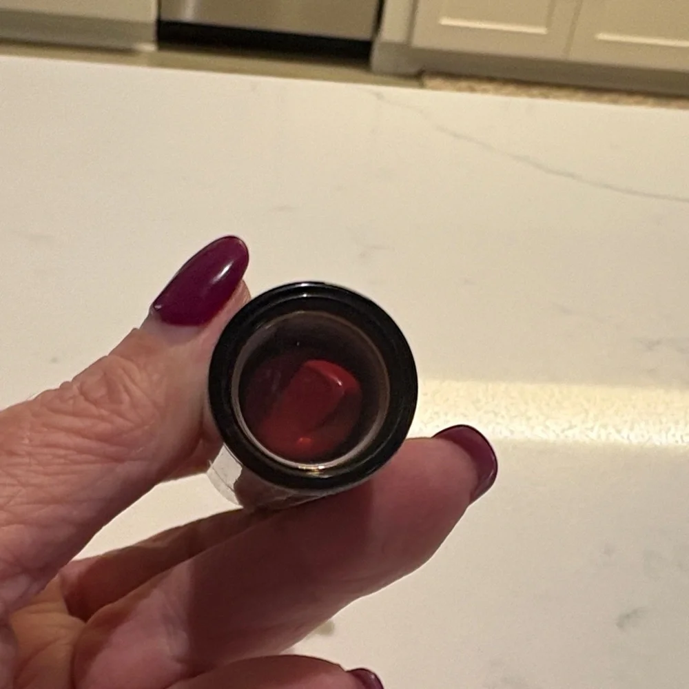 Revlon bold striking